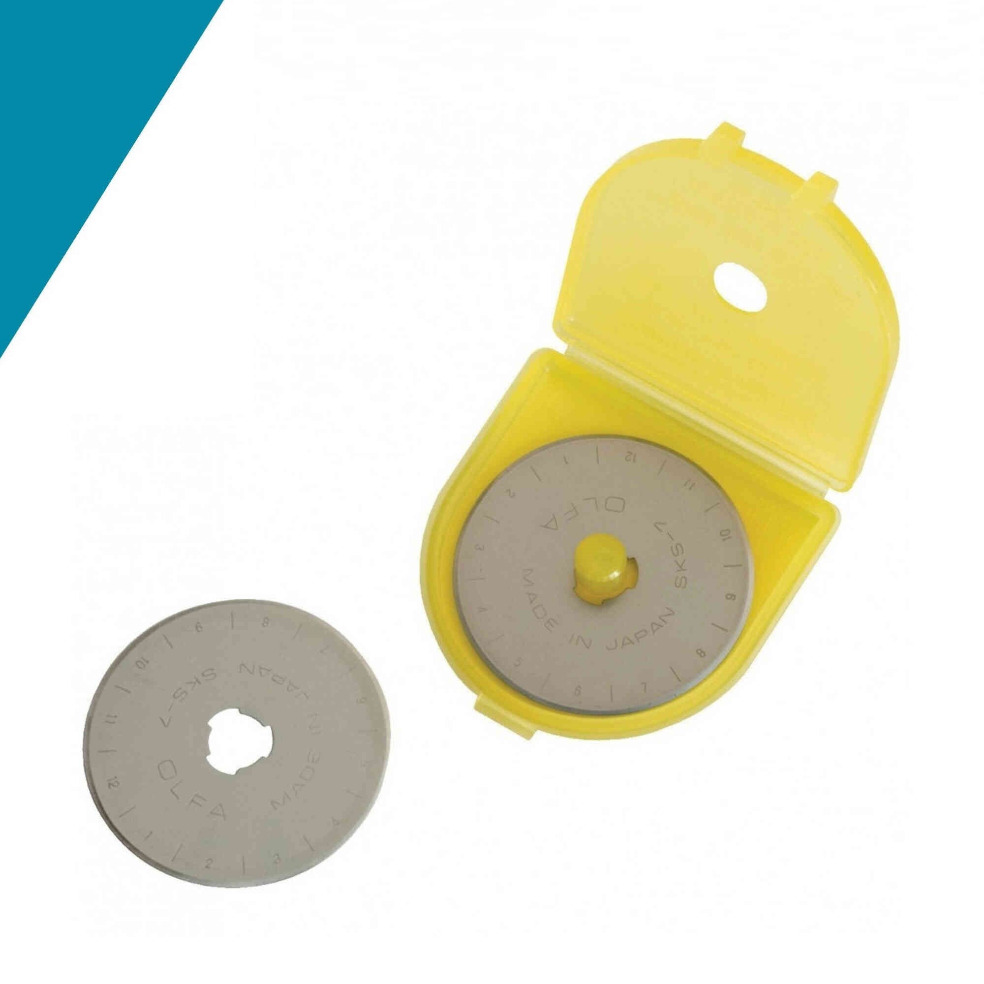 Olfa 28 mm blades Rotary Cutter small (2 pack)