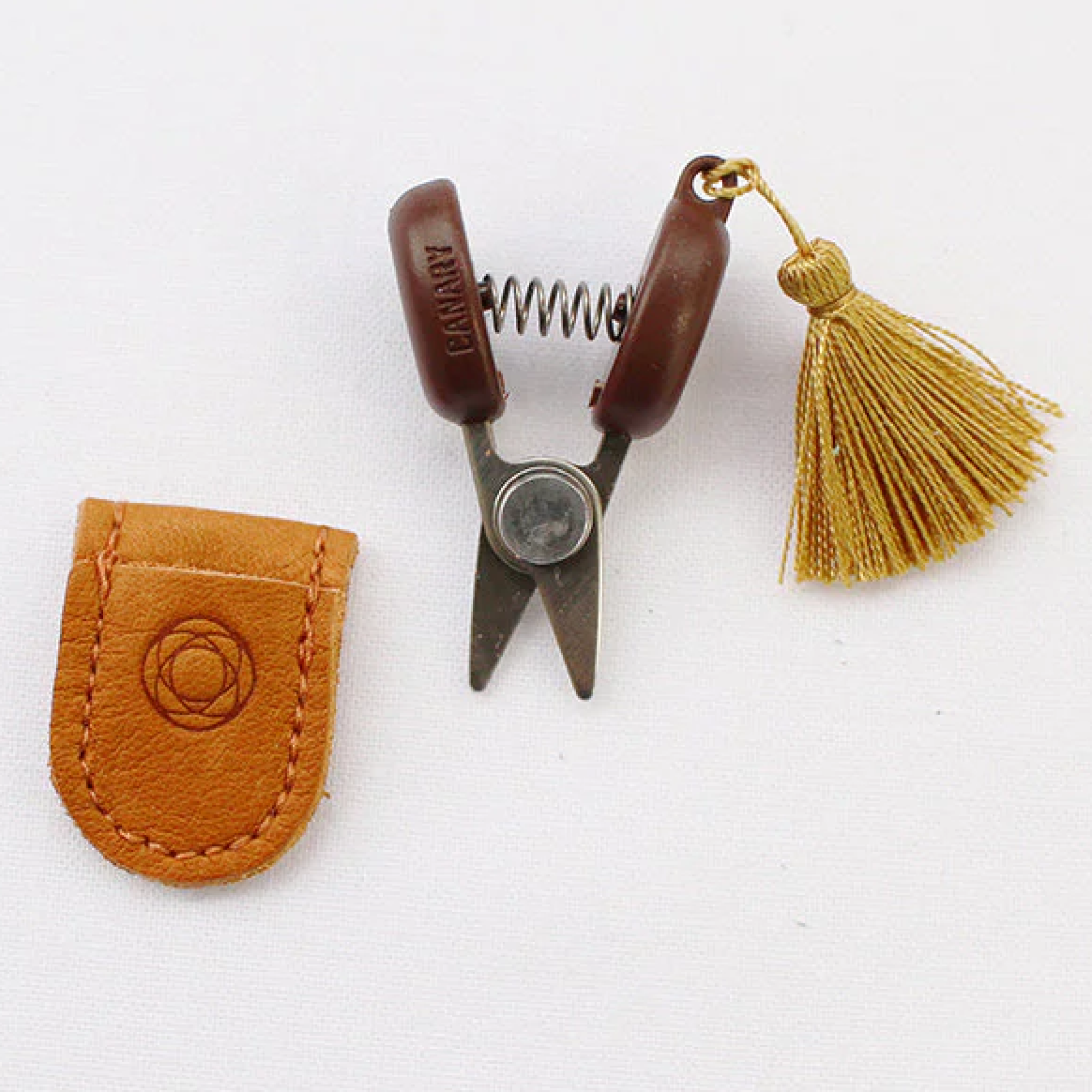 Cohana Seki Mini Scissors with Silk Tassel