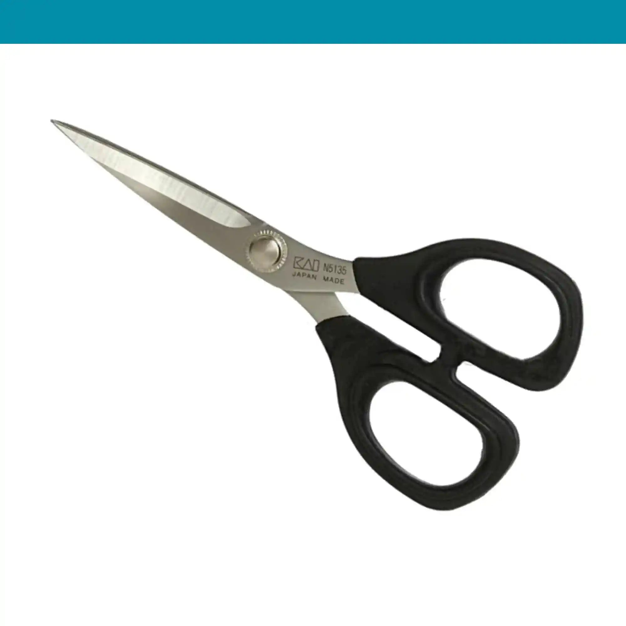 Kai n5135 5.5 inch in black Embroidery Scissors (13.5 cm)